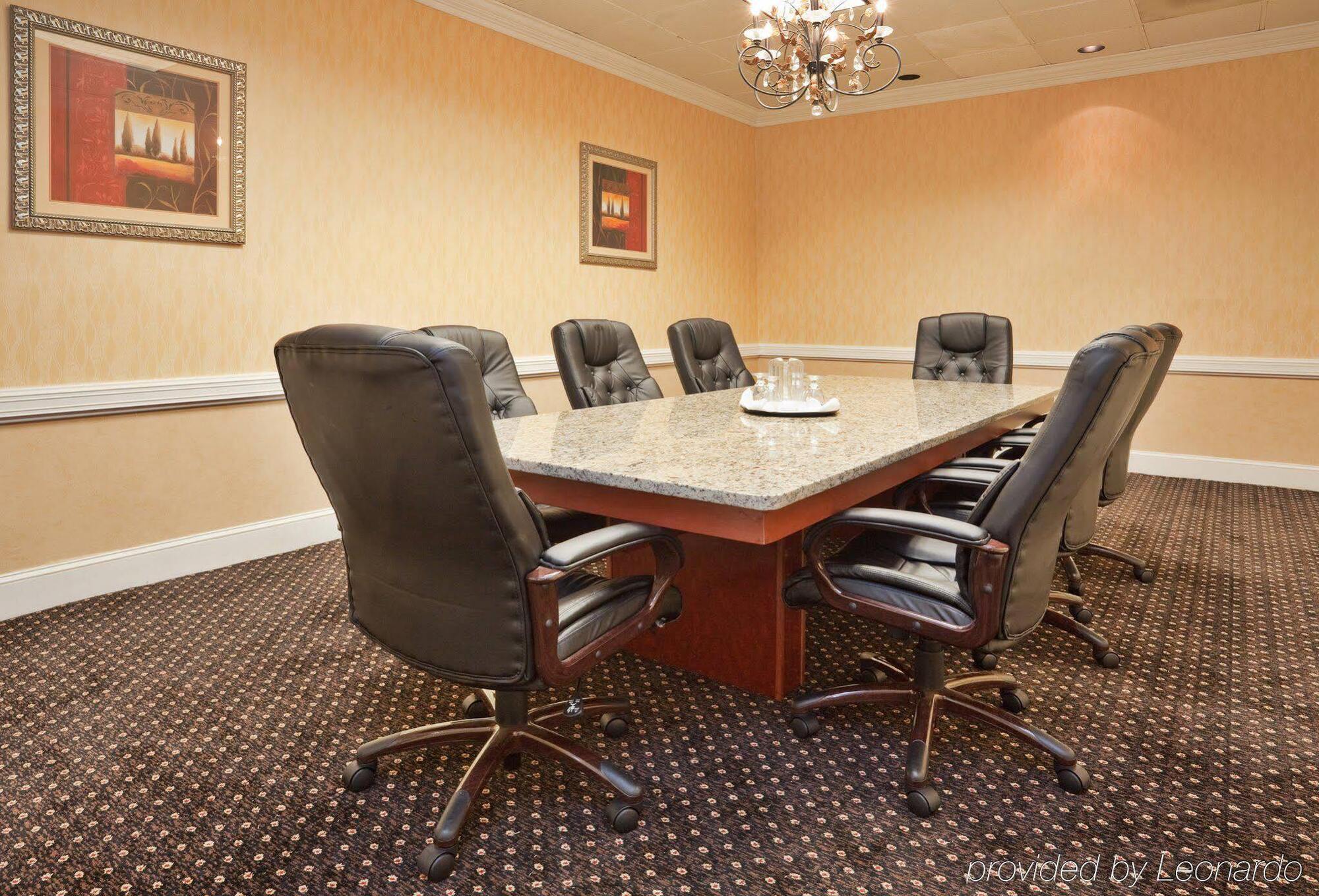 Holiday Inn Lumberton By Ihg Exterior foto